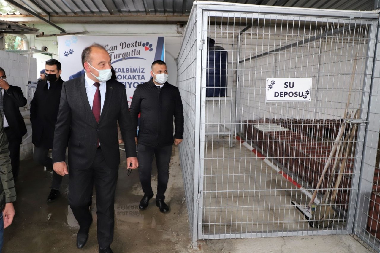 Başkan Akın: "kapımızın Önüne Bir Kap Yemek Ve Su Koymayı Unutmayalım"