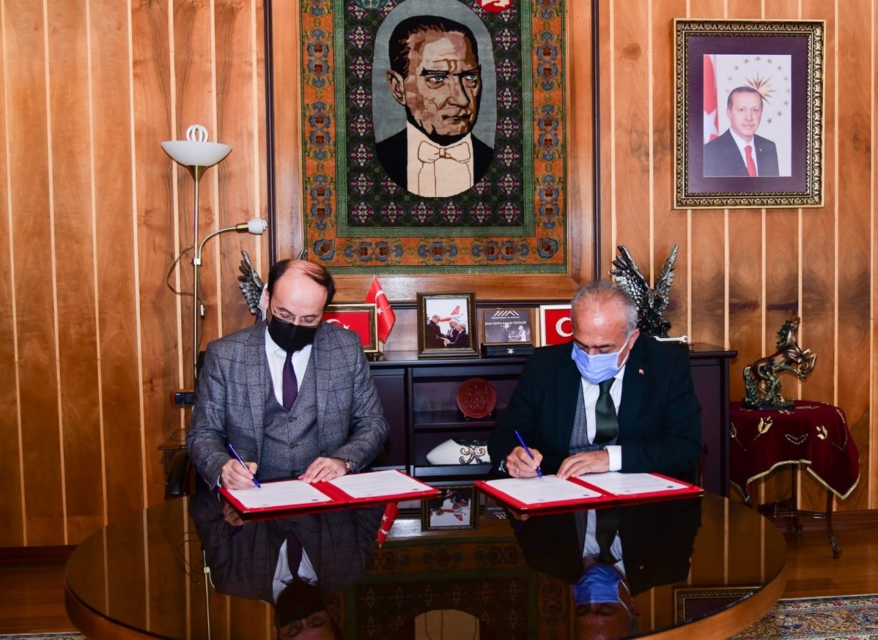 Etü İle Atatürk Üniversitesi İş Birliği Protokolü İmzaladı