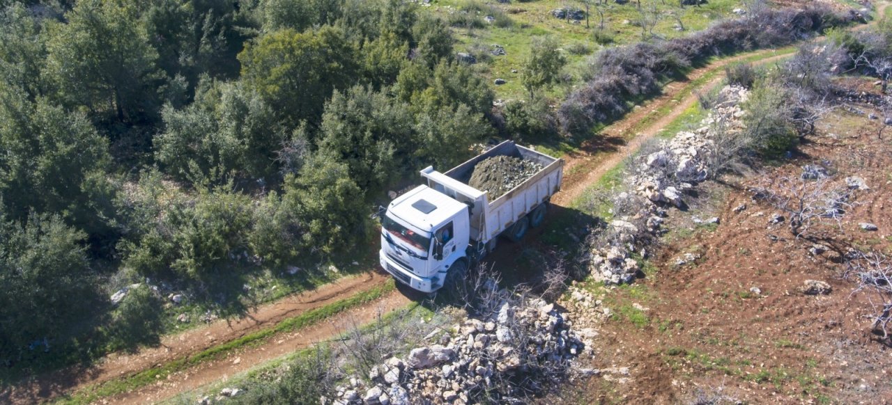 Araban’da Yollara Bahar Bakımı