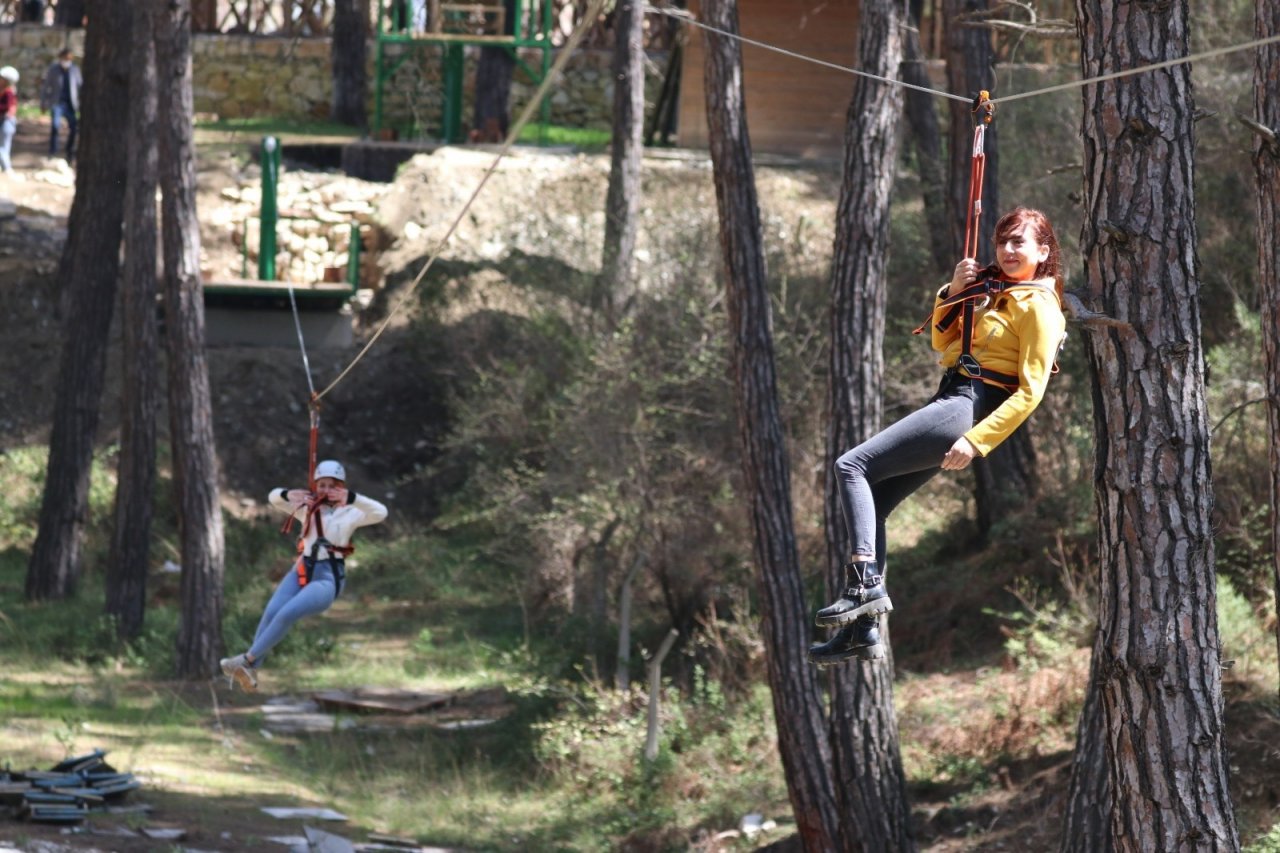 Yayladağı’na Zipline Parkuru Kuruldu