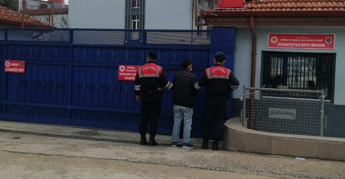 Isparta’da Zehir Taciri Firari Saklandığı Adreste Yakalandı
