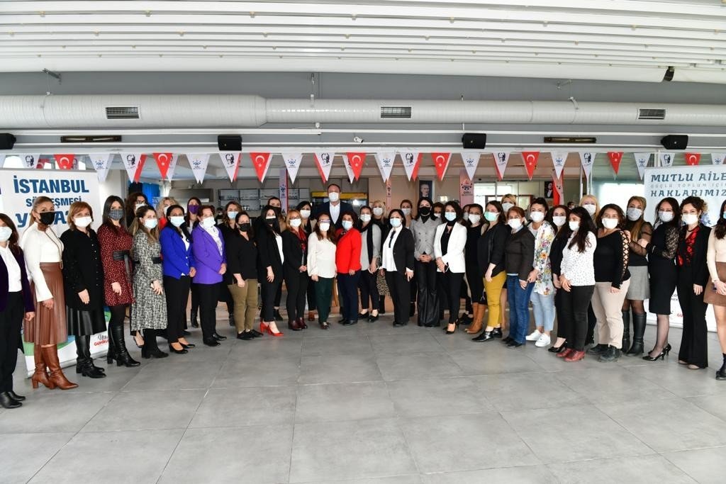 Çiğli’de Kadına Yönelik Hayata Geçirilen Projeler Anlatıldı