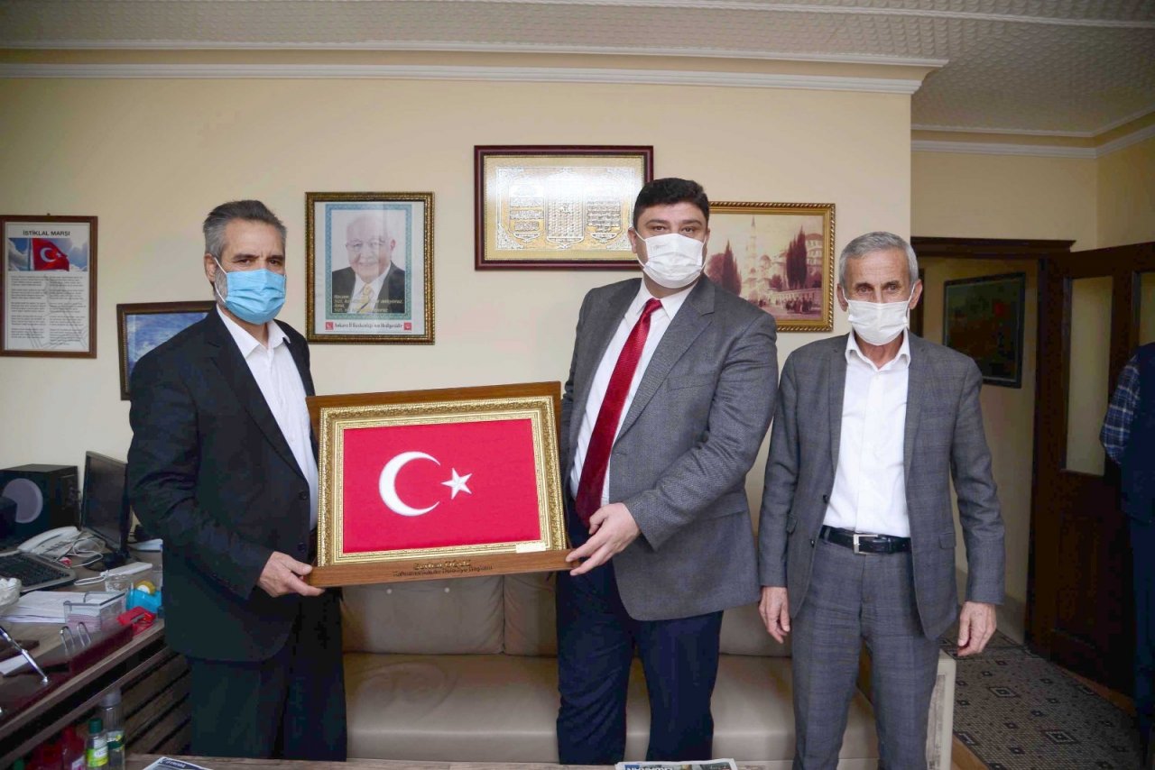 Başkan Oğuz’dan “siyasi Nezaket” Ziyaretleri