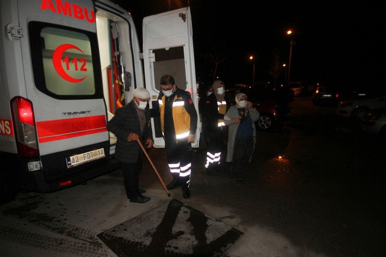 Düdüklü Tencere Patladı: Yaşlı Çift Yaralandı