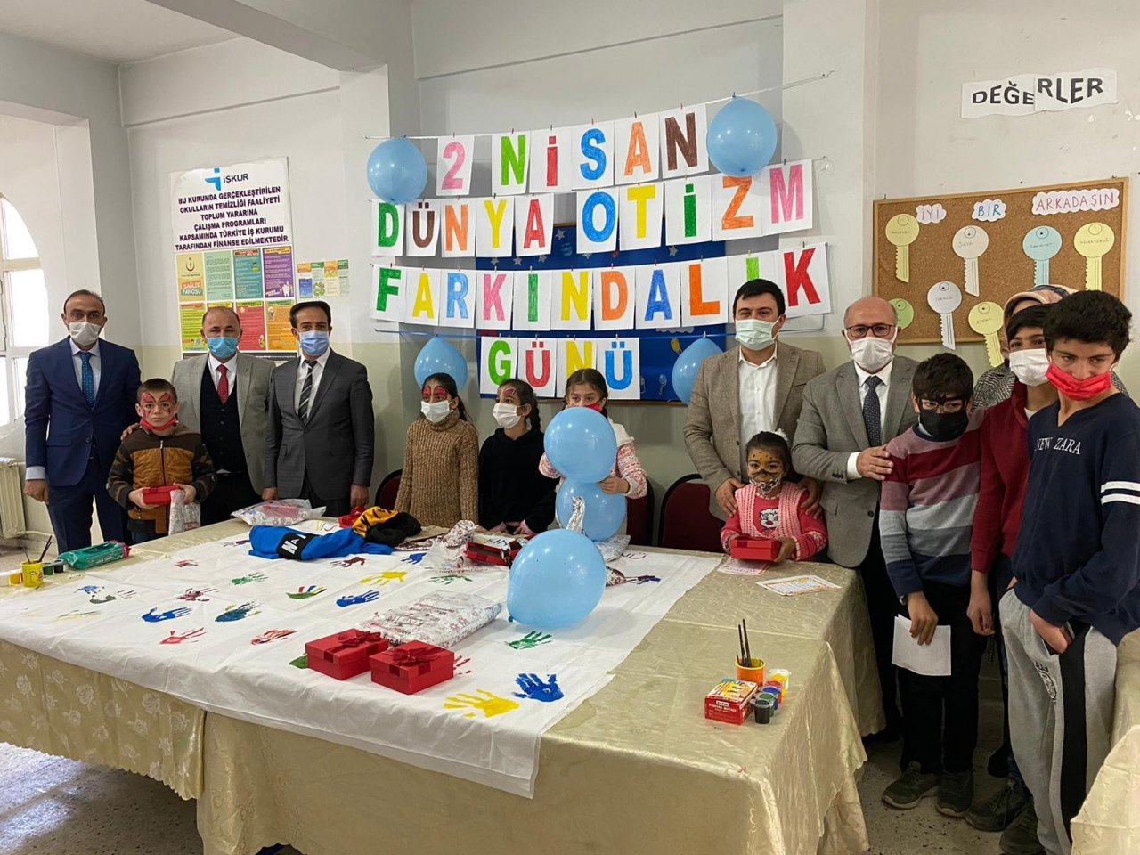 Horasan’da Otizm Farkındalık Etkinliği