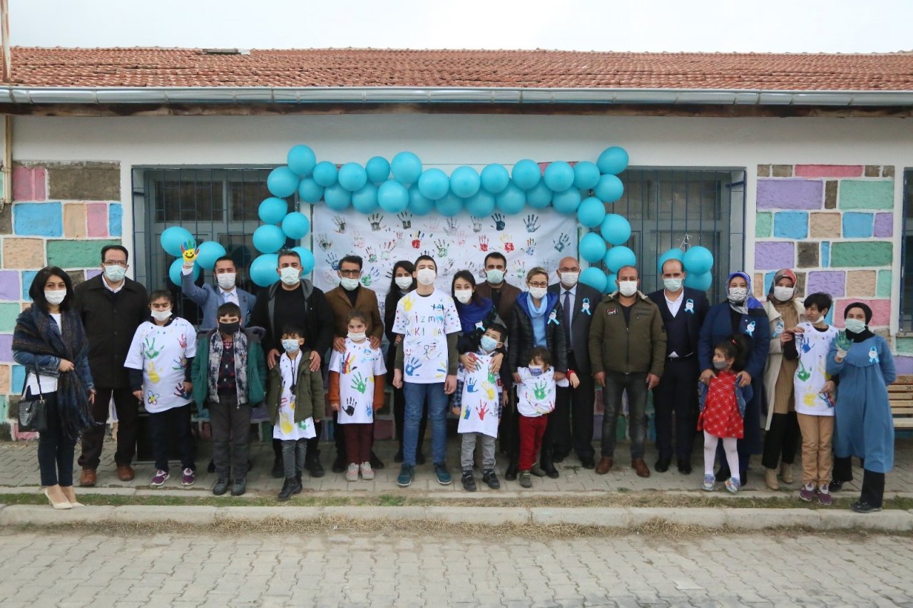 Nazmi Eren Rehabilitasyon Merkezi’nden Otizm Farkındalık Günü Etkinliği