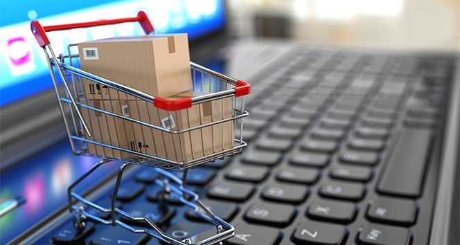 Pandemide Tekstil Sektörünün Yıldızı E-ticaret Oldu
