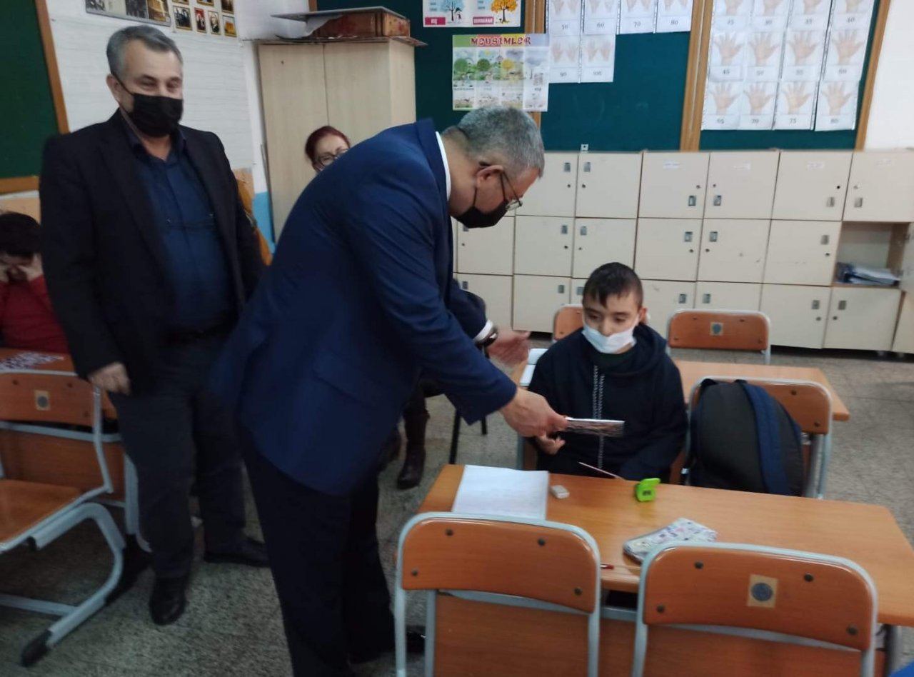 Demokratik Sağlık Sen’den Otizmli Çocuklara Ziyaret
