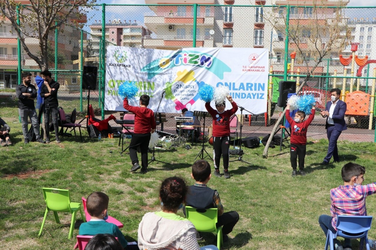Kayapınar Belediyesi, Otizm Farkındalık Gününü Kutladı