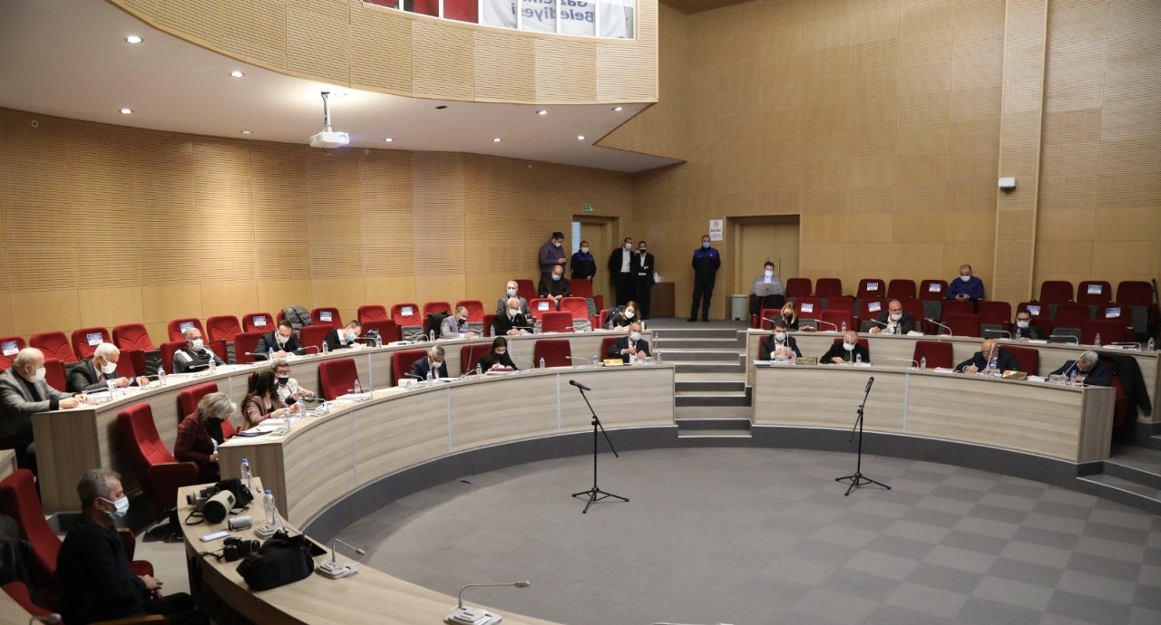 Başkan Arda, Büyükşehir İle Yaptıkları Arsa Takası Eleştirilerine Yanıt Verdi