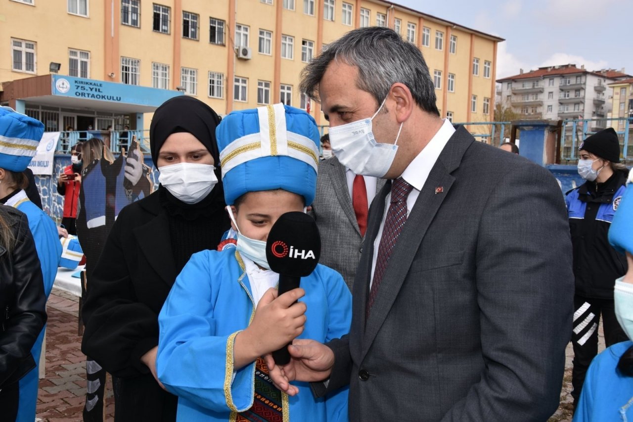 Otizmli Öğrencilerin Oluşturduğu Mehter Takımı Gösteri Yaptı