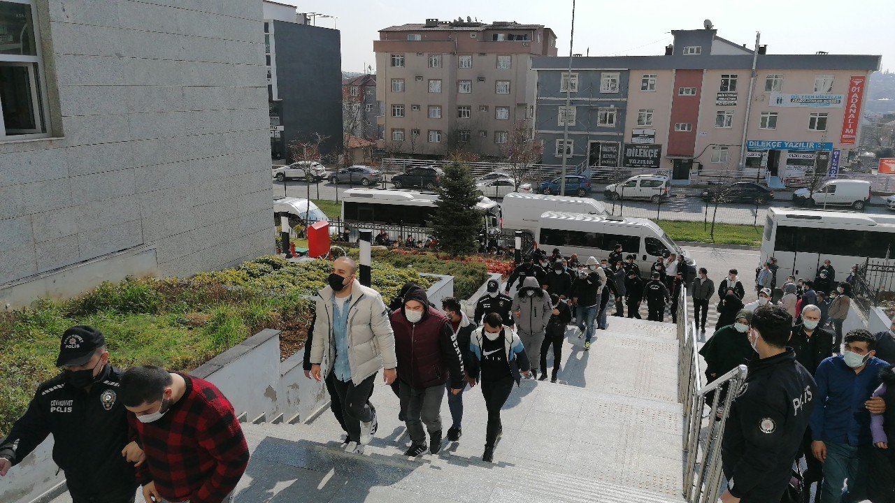 Sahte Beyaz Eşya Dolandırıcılığından Yakalanan 45 Şüpheli Adliyeye Sevk Edildi