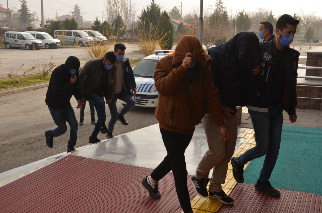 Konya’da Uyuşturucu Operasyonu: 12 Tutuklama