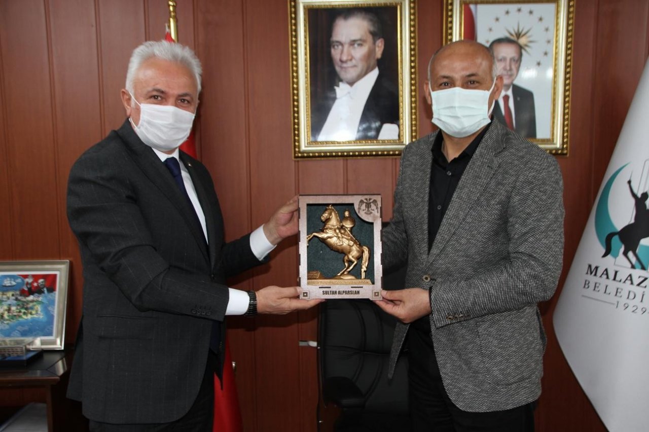 Mhp İ̇l Başkanı Yüce Malazgirt’te