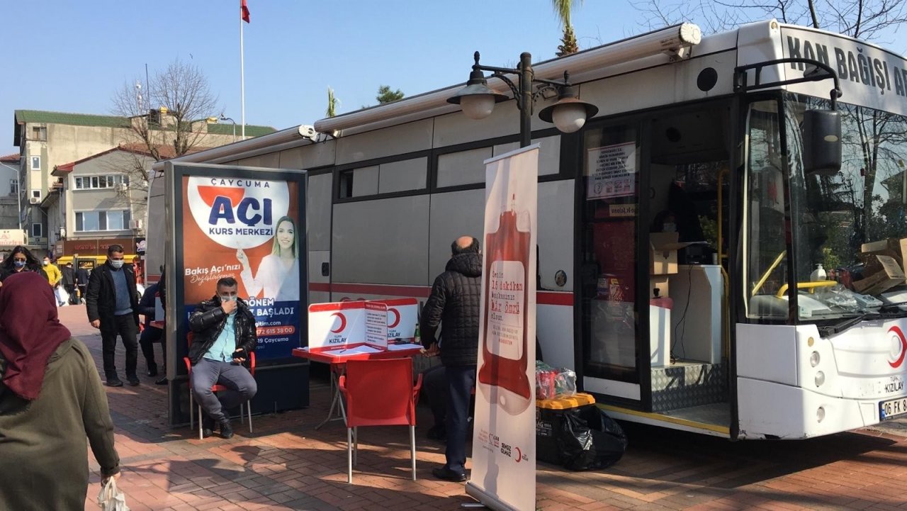 Kızılay Bağışçılarına Yarın Kısıtlama Yok