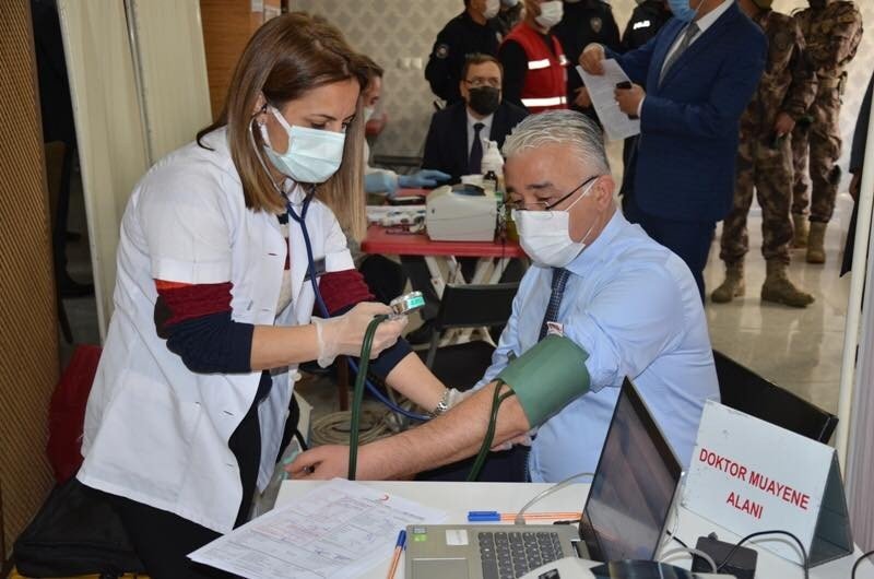 Aydın İ̇l Emniyet Müdürü Ekici; "kanımız Ve Canımızla Milletimizin Yanındayız"