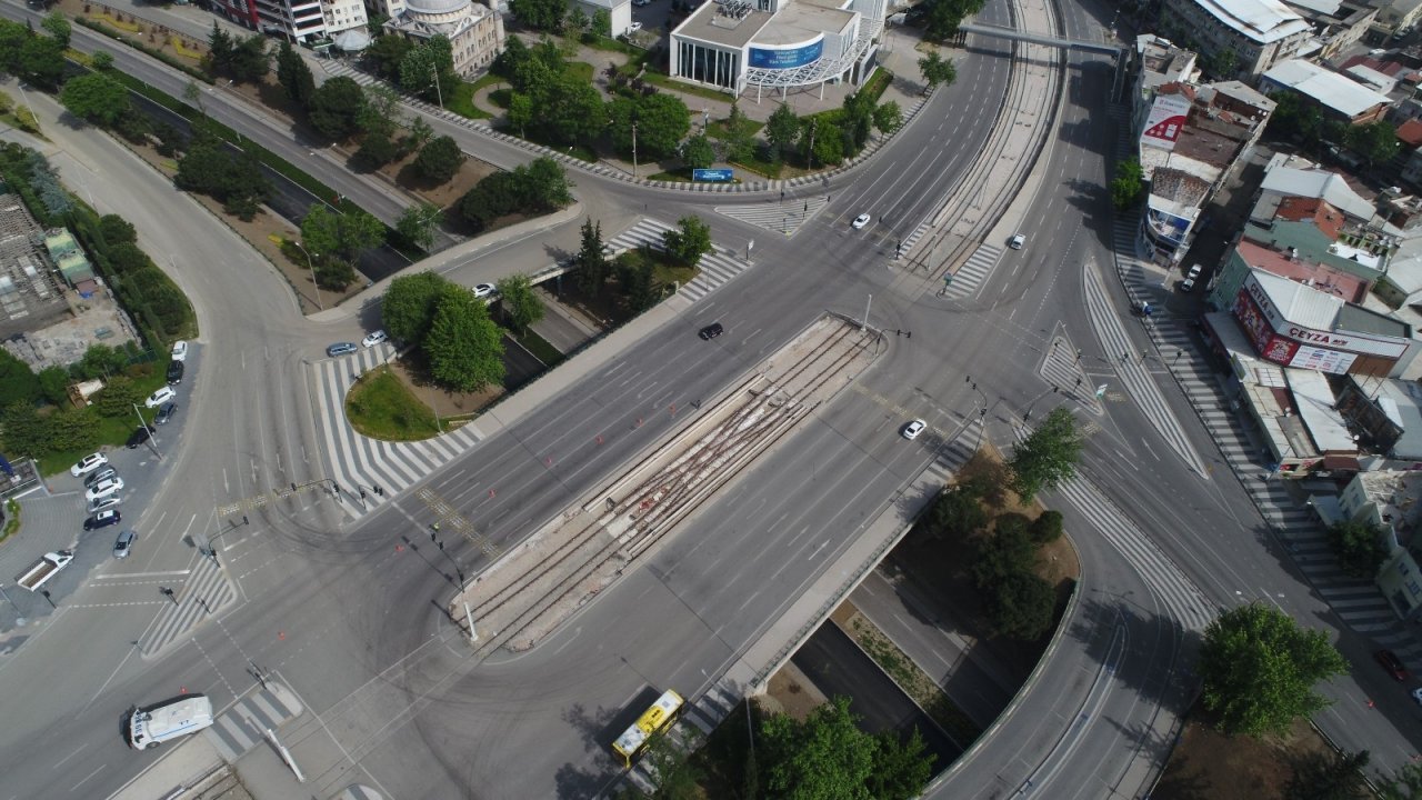 Bursa’da Sokaklar Boş Kaldı
