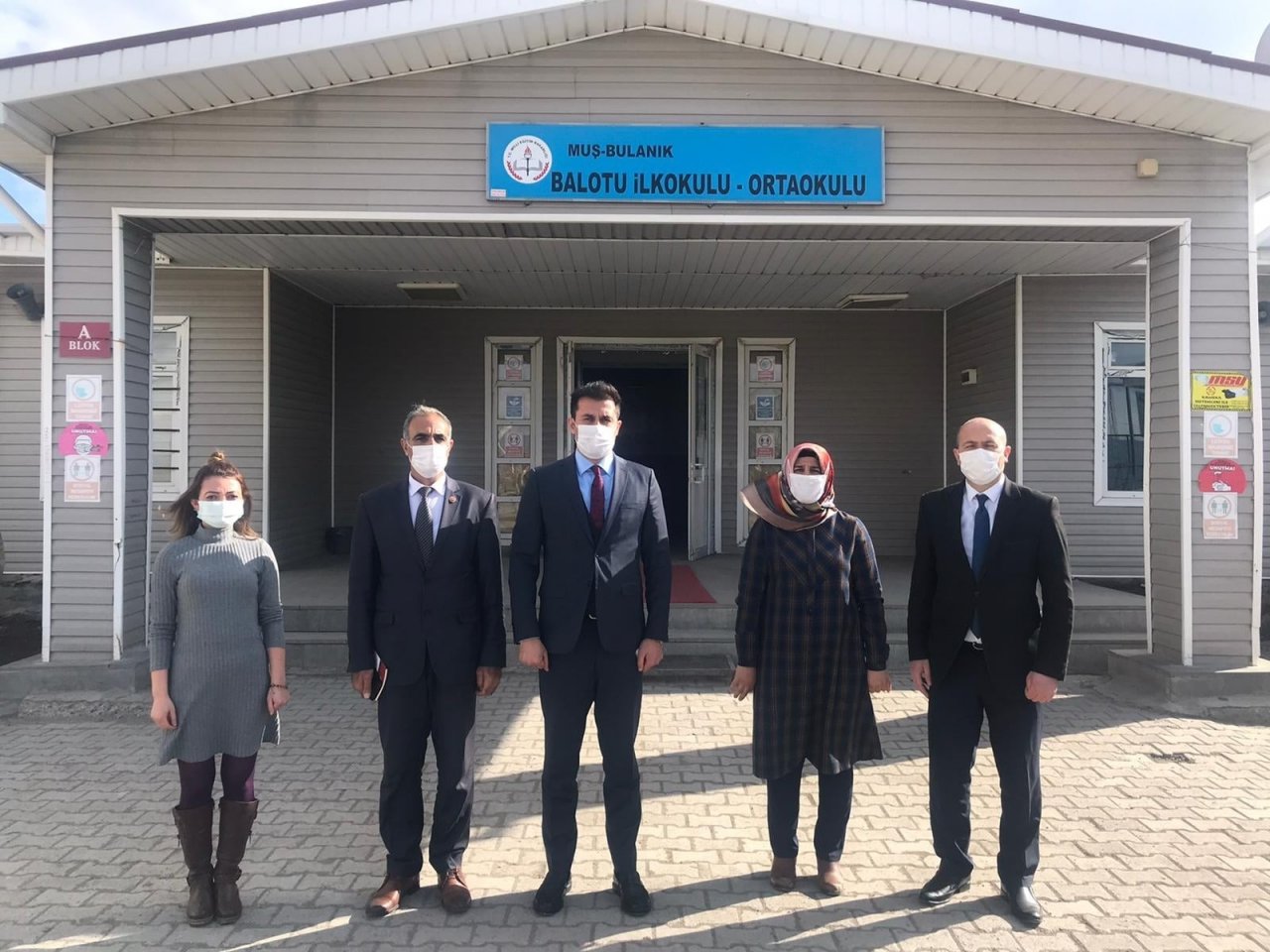 Kaymakam İ̇lidi, 350 Öğrenciye Ayakkabı Dağıttı