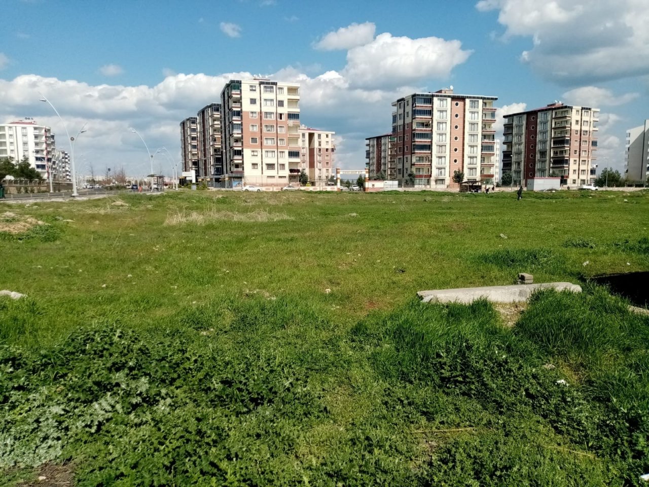 Vatandaş Şikayet Etti, Bağlar Belediyesi Temizledi