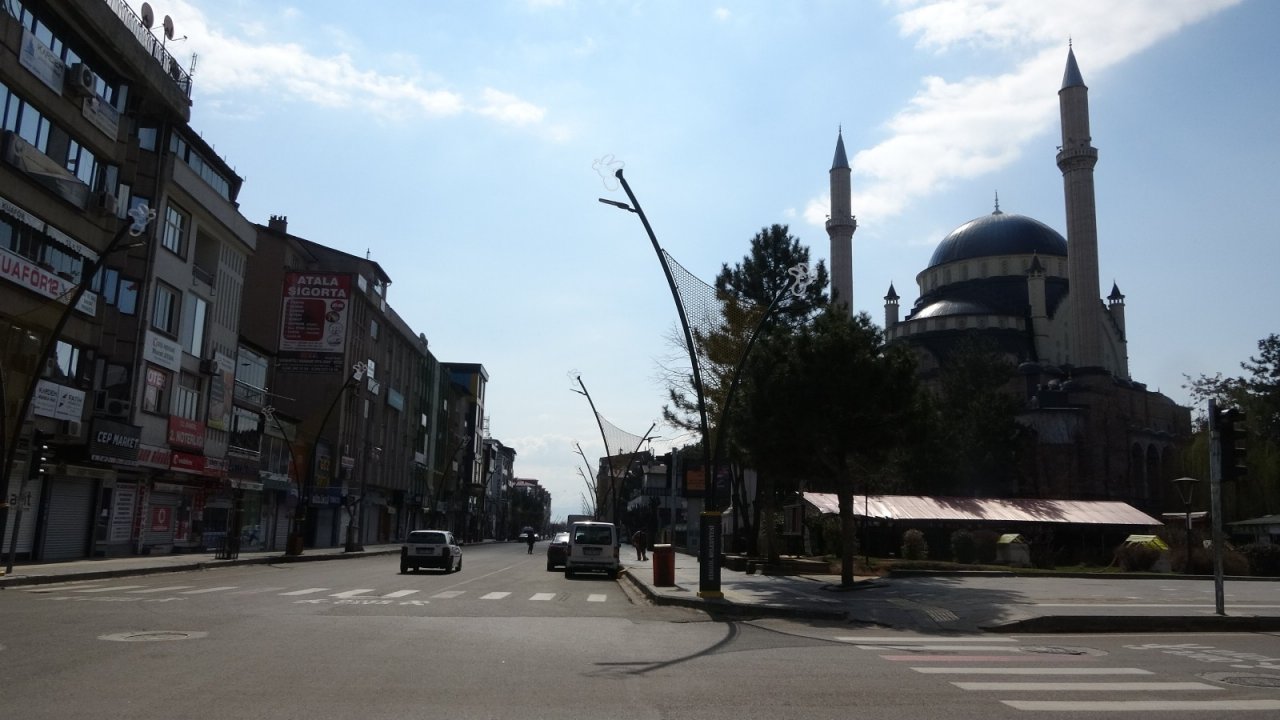 Bingöl Kısıtlama İle Birlikte Sessizliğe Büründü