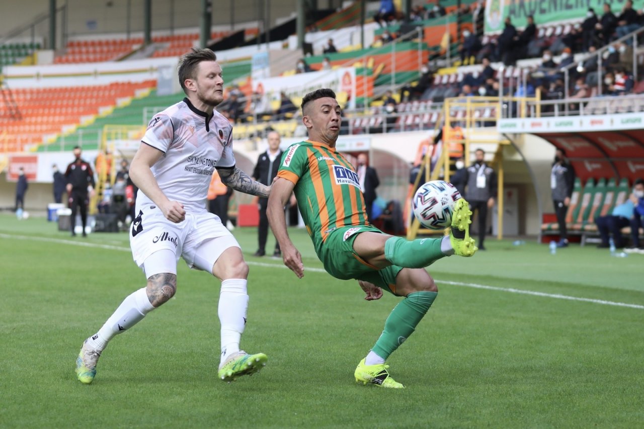 Süper Lig: Aytemiz Alanyaspor: 1 - Gençlerbirliği: 2 (maç Sonucu)