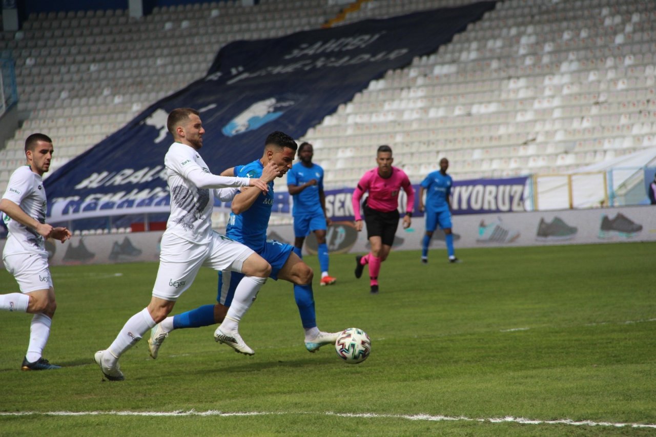 Süper Lig: Bb Erzurumspor: 1 - Konyaspor: 2 (i̇lk Yarı)
