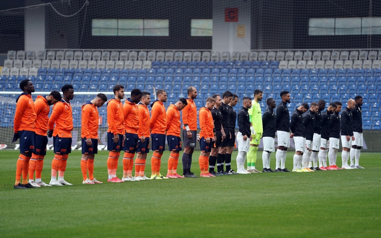 Süper Lig: Medipol Başakşehir: 3 - Yeni Malatyaspor: 1 (maç Sonucu)