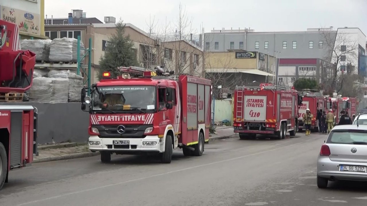 Tuzla’da Boya Fabrikasında Korkutan Yangın