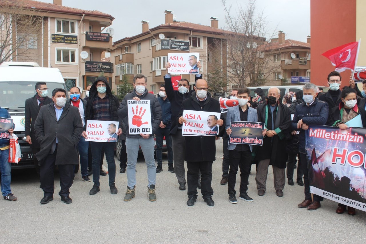 Afyonkarahisar’da Stk’lardan, Emekli Amirallerin Bildirisine Ortak Tepki