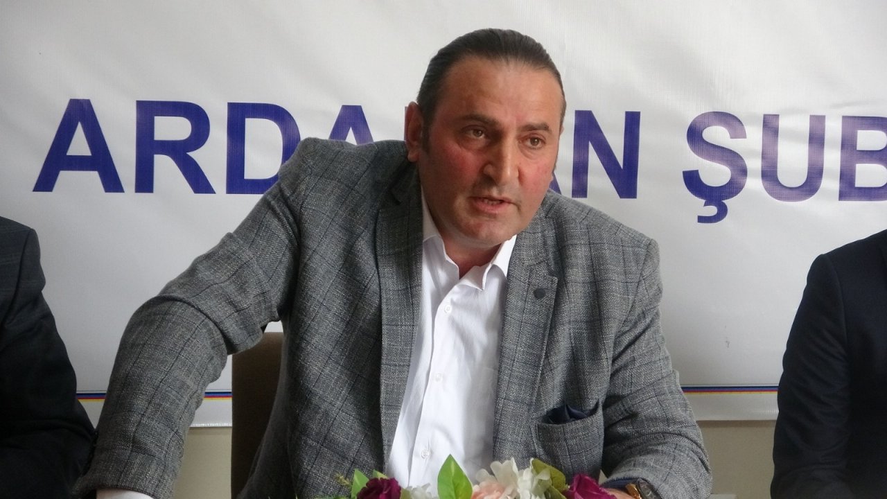 Ardahan Memur-sen’den ’amiraller Bildirisi’ Hakkında Suç Duyurusu