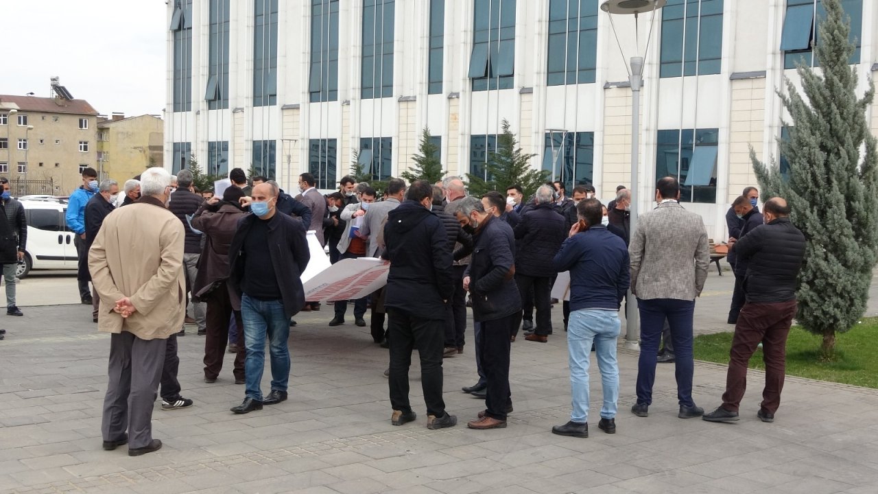 Bingöl’den Emekli Amiraller Hakkında Suç Duyurusu