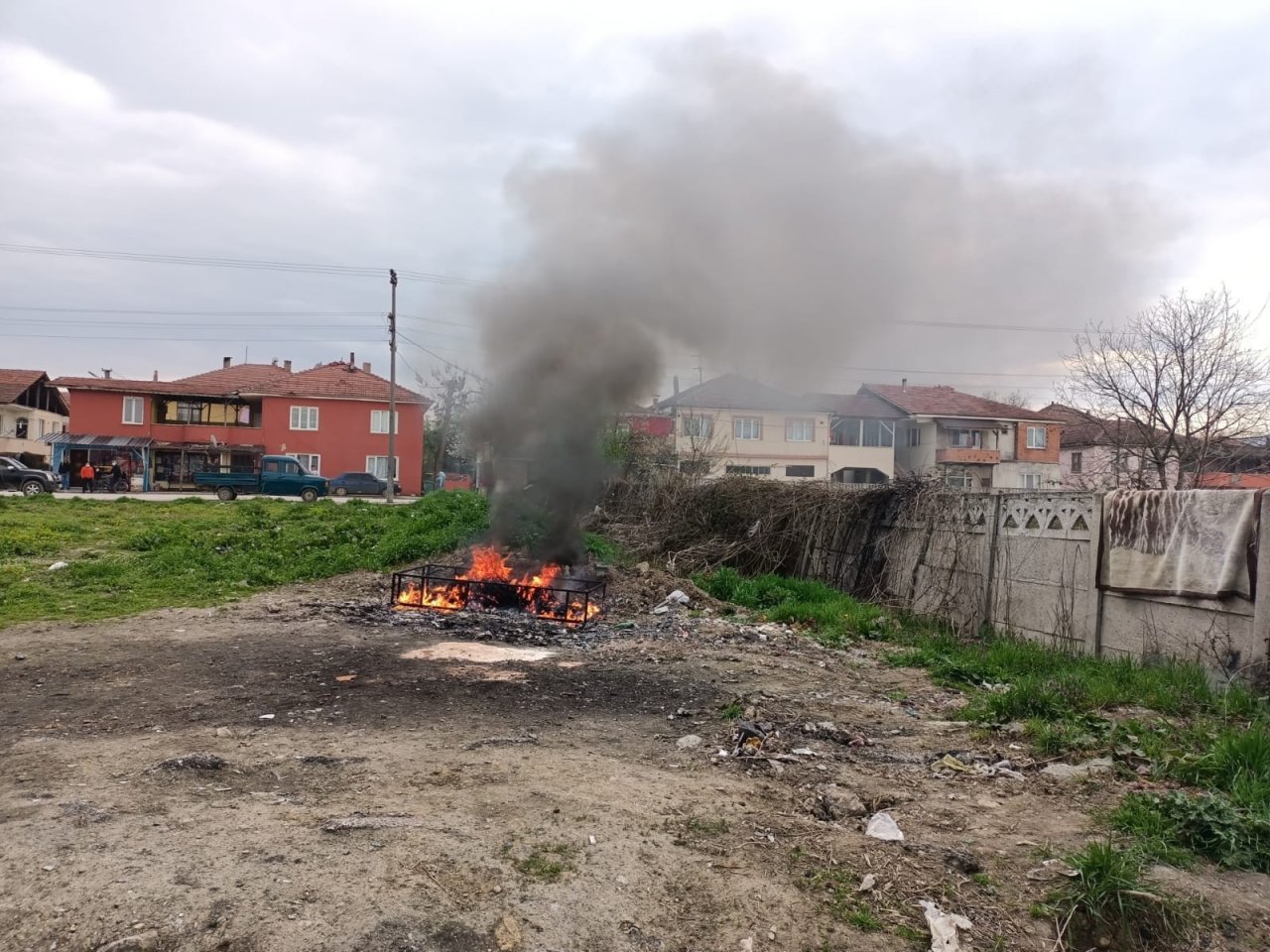 Koltuk Yakıyorlardı, Zabıta Anında Müdahale Etti