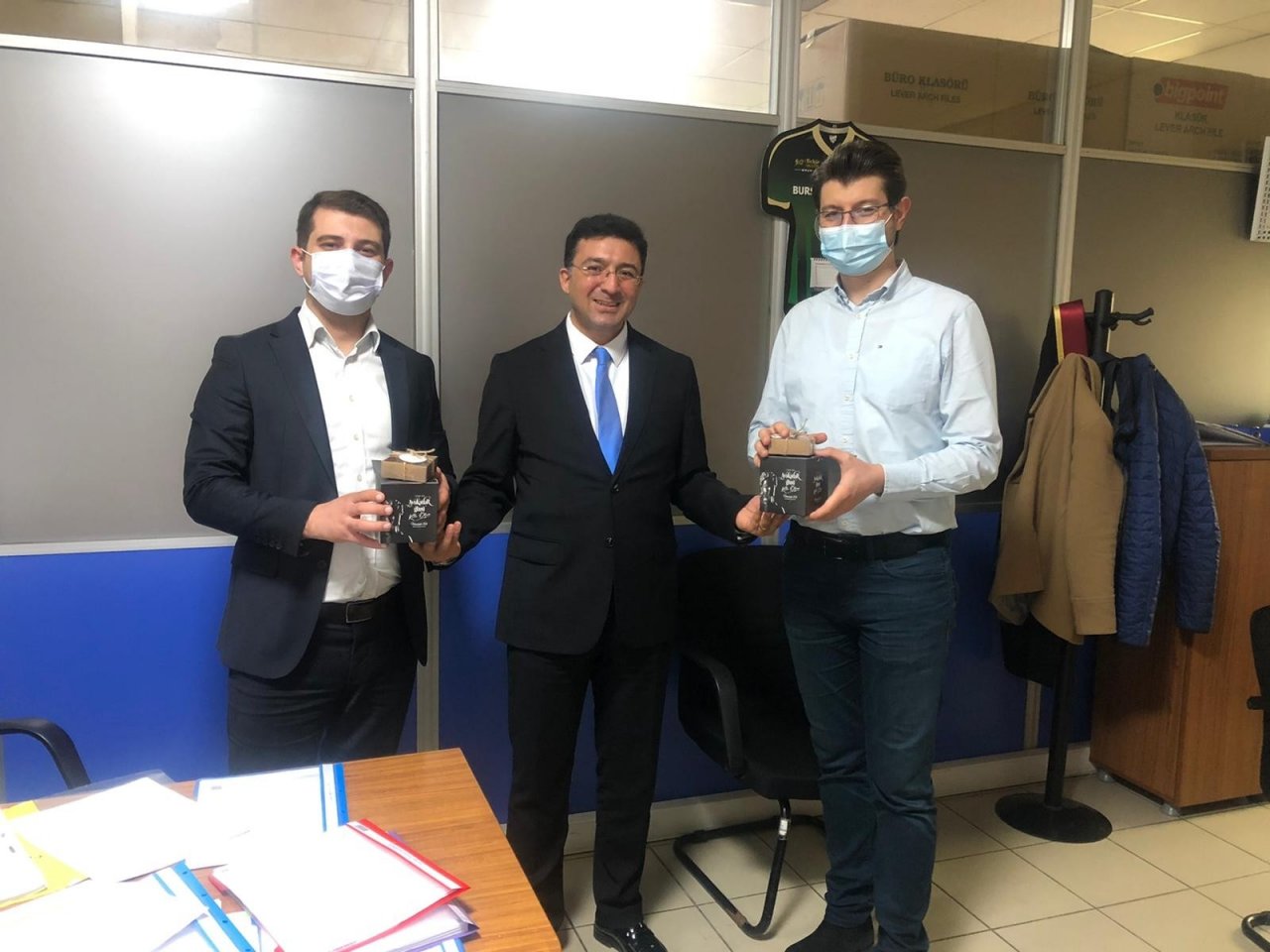 Gürsu Belediyesi’nden Avukatlara 40 Yıllık Hatır Hediyesi