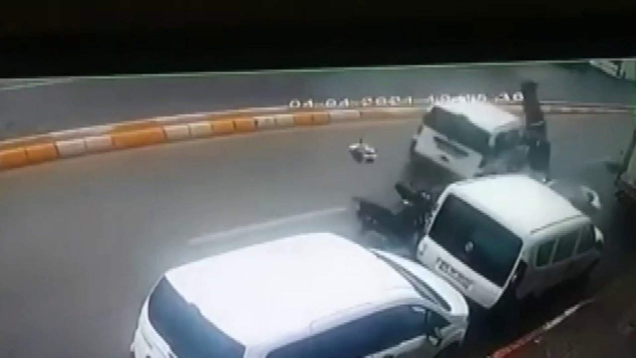 İ̇stanbul’da Motosikletli Sürücünün Feci Ölümü Kamerada