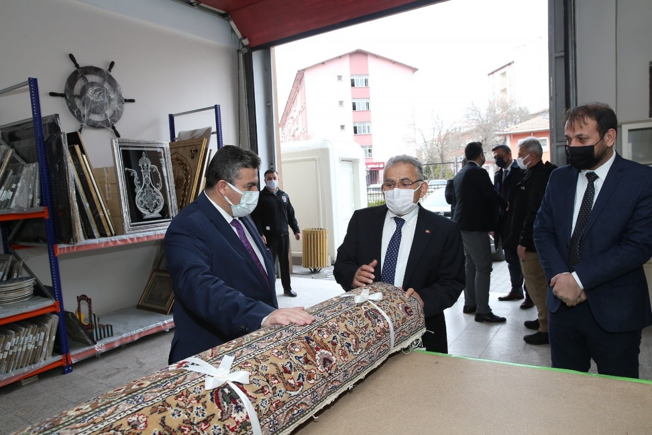 Büyükkılıç El Emeği Göz Nuru Ürünlerin Yer Aldığı E38’i Yerinde İnceledi