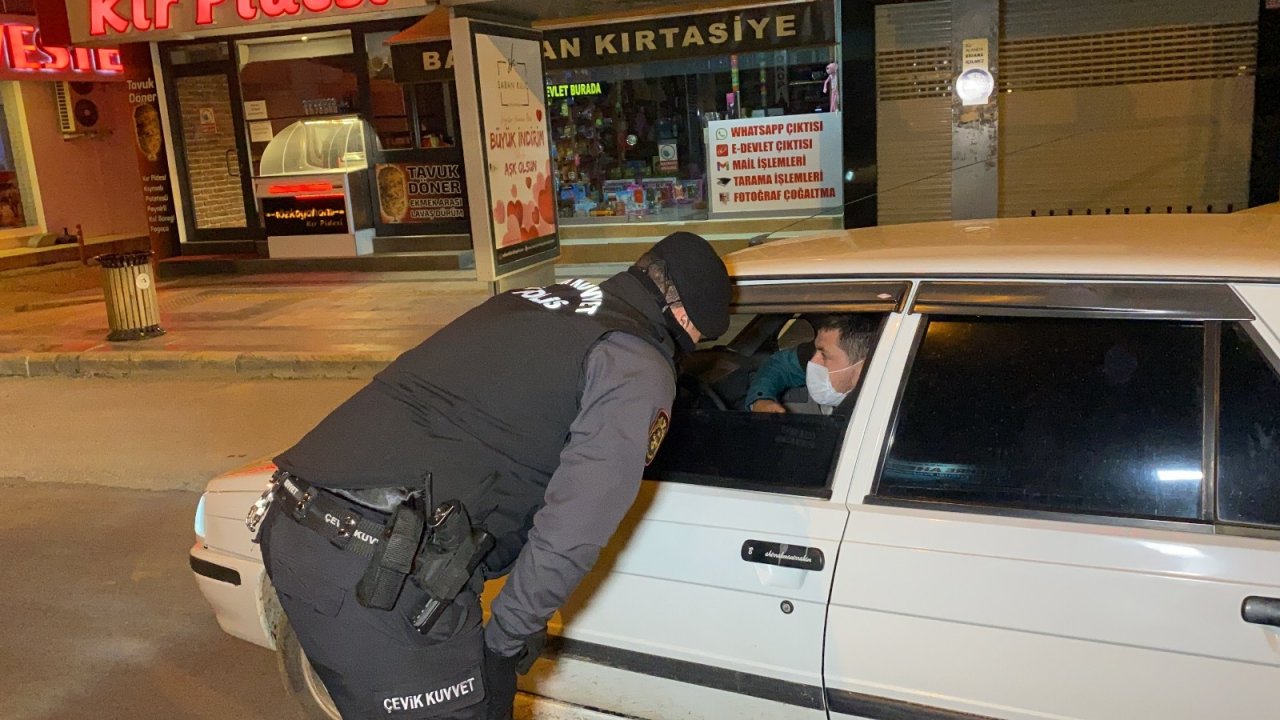 Sokağa Çıkmak İçin İki Gün Sabredemeyenlere Yarım Milyon Ceza
