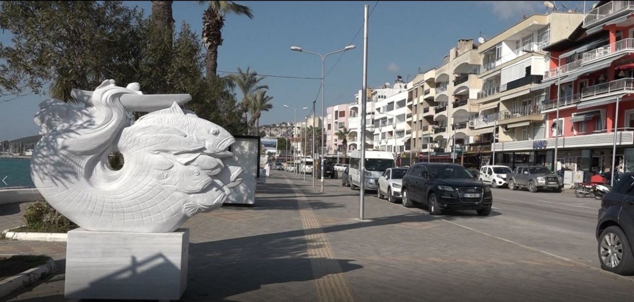 Kuşadası’nda Hafta Sonu Sokaklar Bomboş Kaldı