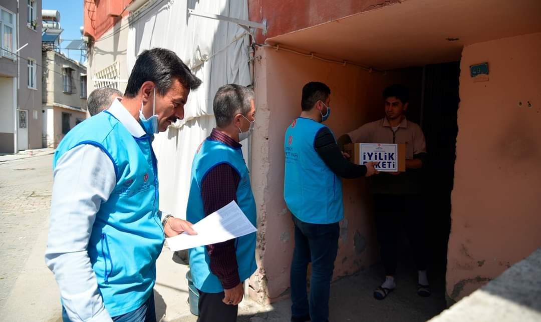 Tarsus Müftülüğünden İhtiyaç Sahiplerine Yardım