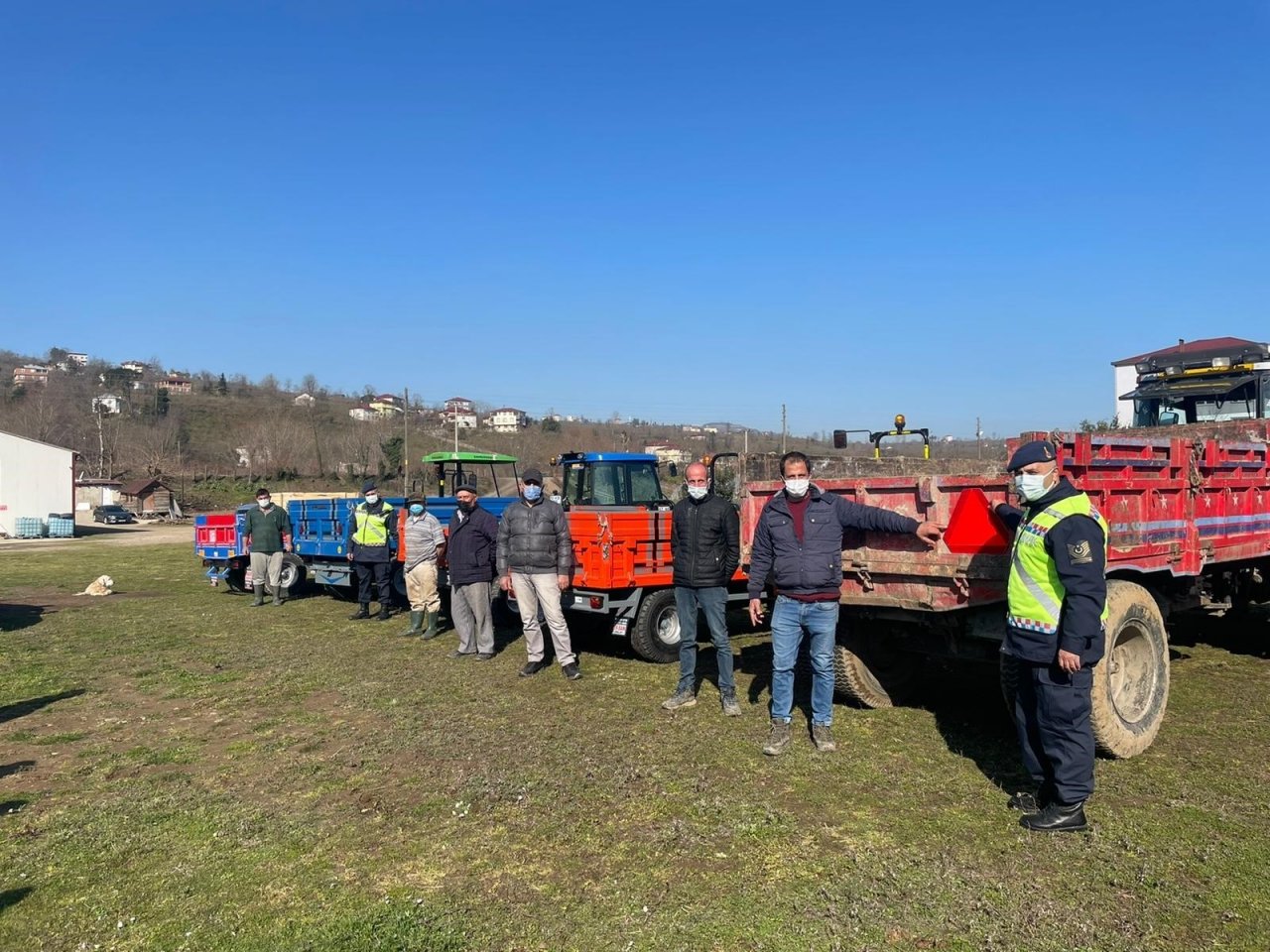 Ordu’da Tarım Araçlarına Reflektör Takıldı