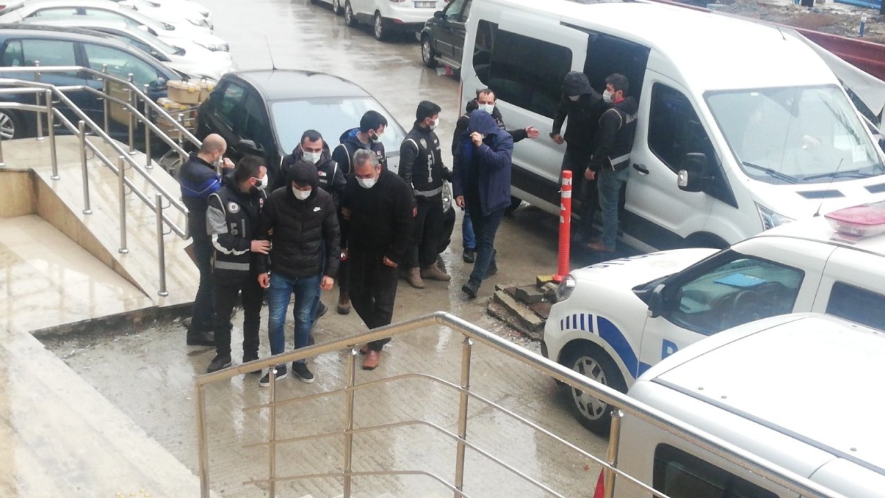 Fetö’nün Askeri Mahrem Yapılanmasına Operasyon: 9 Şüpheliden 6’sı Adliyede
