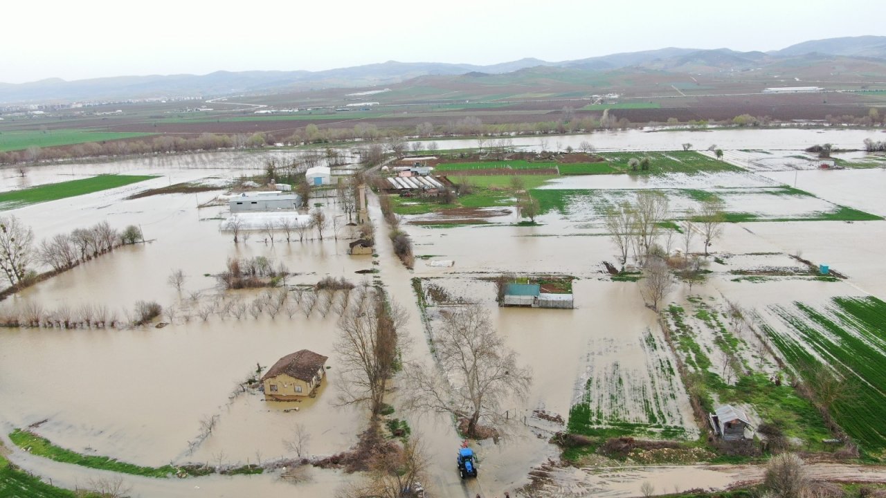 Bursa’da 35 Bin Dönüm Arazi Sular Altında