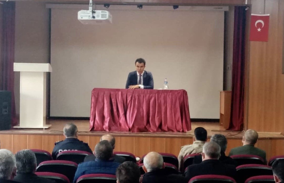 Kaymakam İ̇nam, Muhtarlarla Buluştu