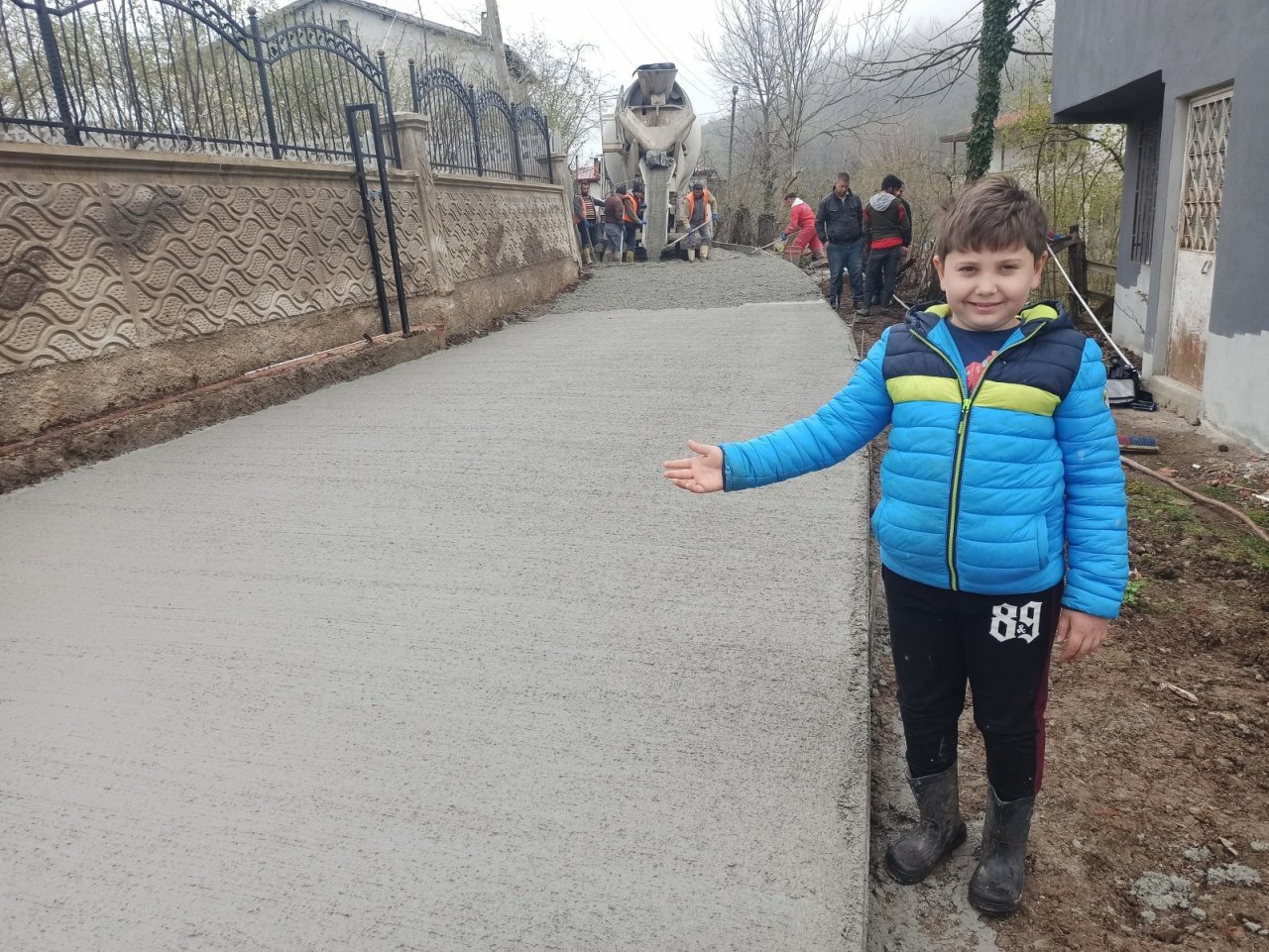 Fatsa Belediyesi Son Bir Ayda 6 Km Beton Yol Yaptı