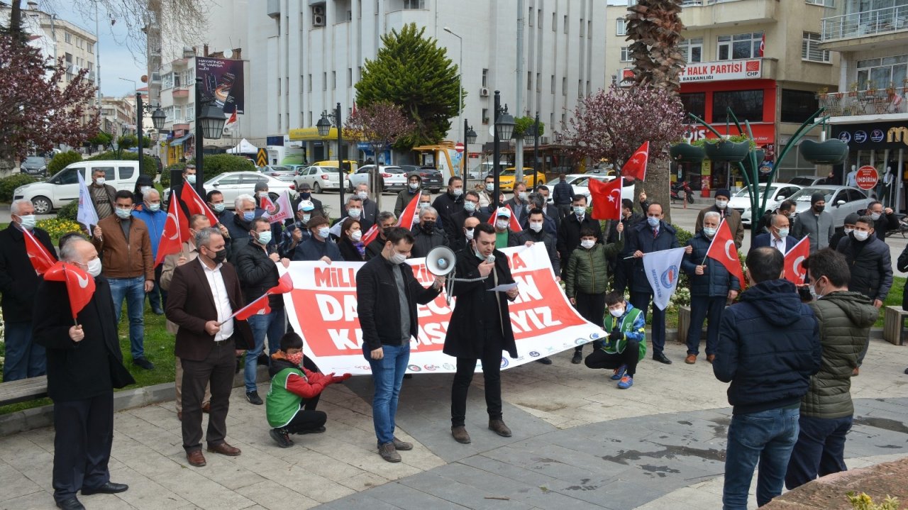 Sinop’ta Stk’lardan Emekli Amiraller Hakkında Suç Duyurusu