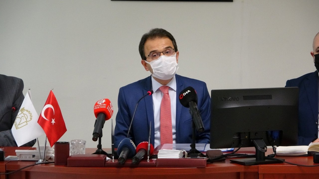 Vali Ayaz Kentteki Korona Virüs Tablosunu Açıkladı, Aşılar Sonuç Veriyor