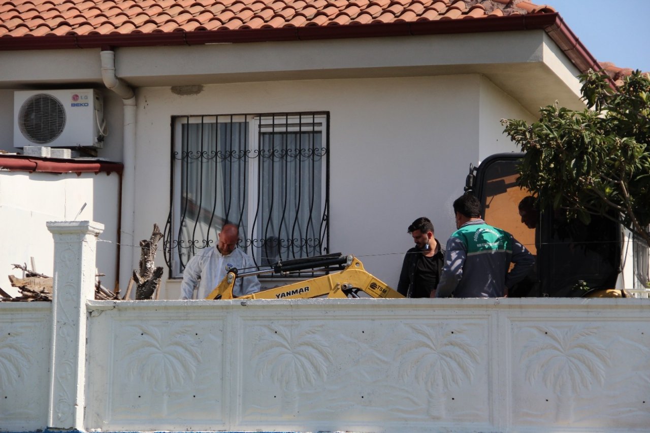 Antalya’da Kan Donduran Cinayet