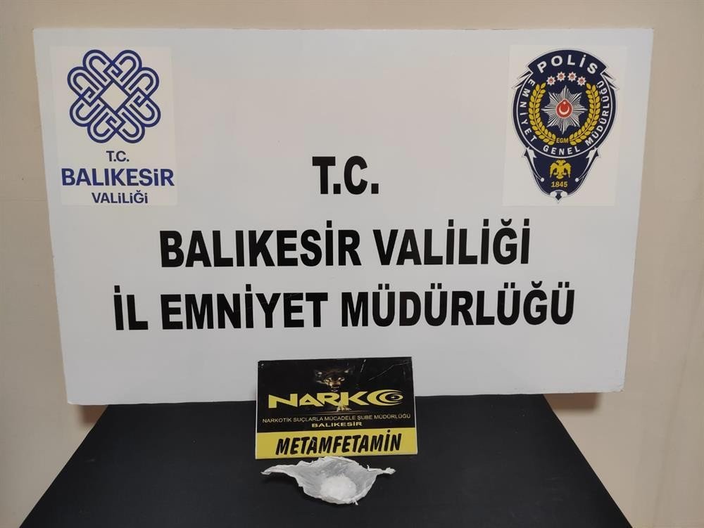 Balıkesir’de Huzur Operasyonlarında 129 Aranan Şahıs Yakalandı