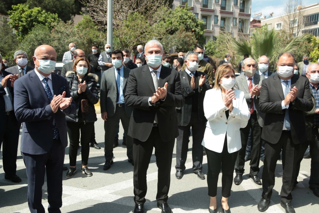 Başkan Atay, Efe Bakkal’ı Açtı