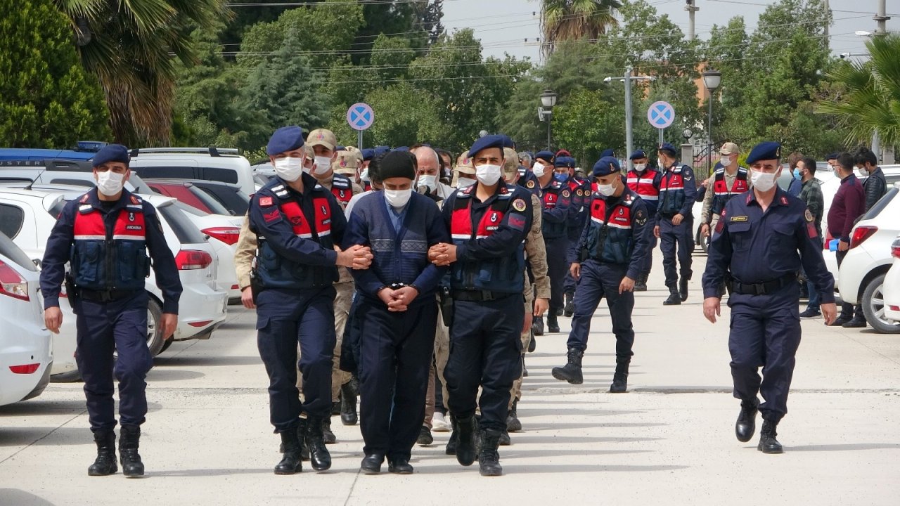 Deaş Operasyonunda Gözaltına Alınan 27 Kişi Adliyeye Sevk Edildi