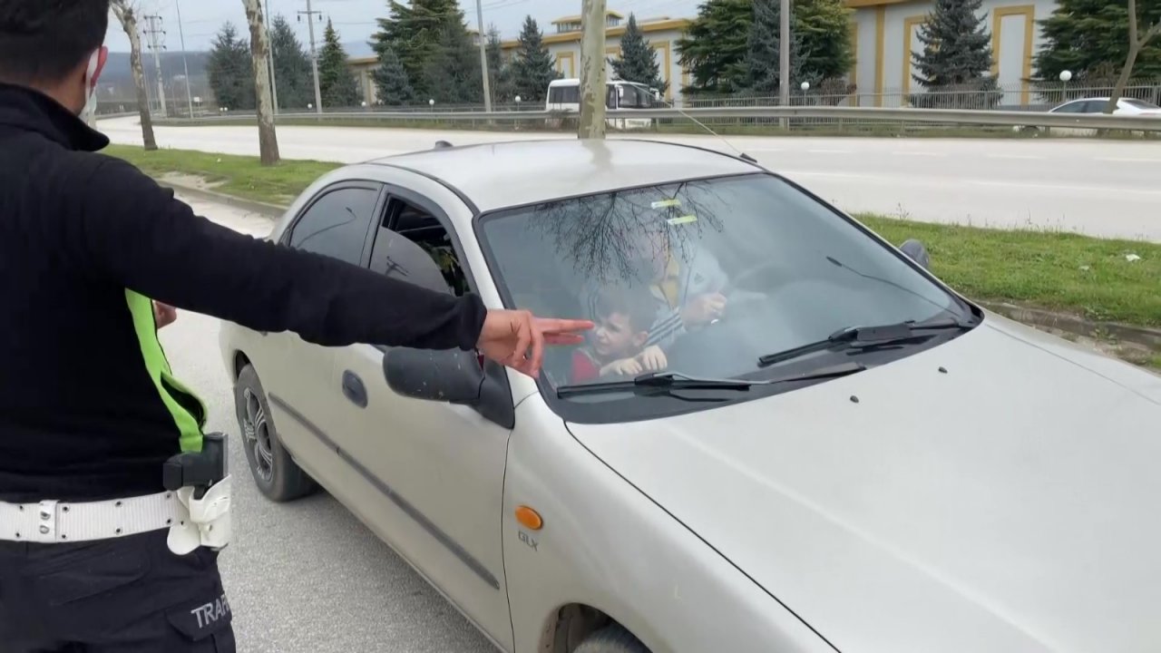 Polisin Durdurduğu Araçtakileri Ceza Korkusu Sardı Gerçek Başka Çıktı